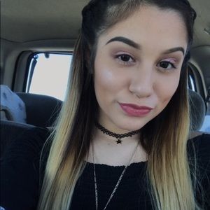 Meet your Posher, Wendy